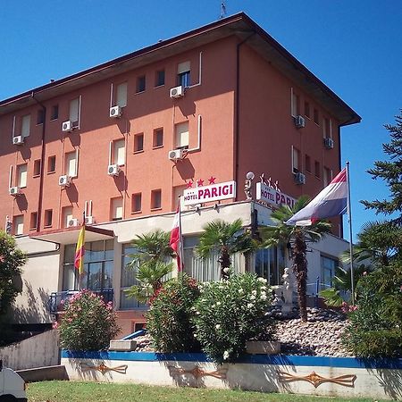 Hotel Parigi Castel San Pietro Terme Exterior foto